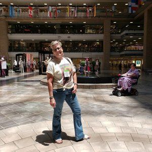 Meet your Posher, Robin